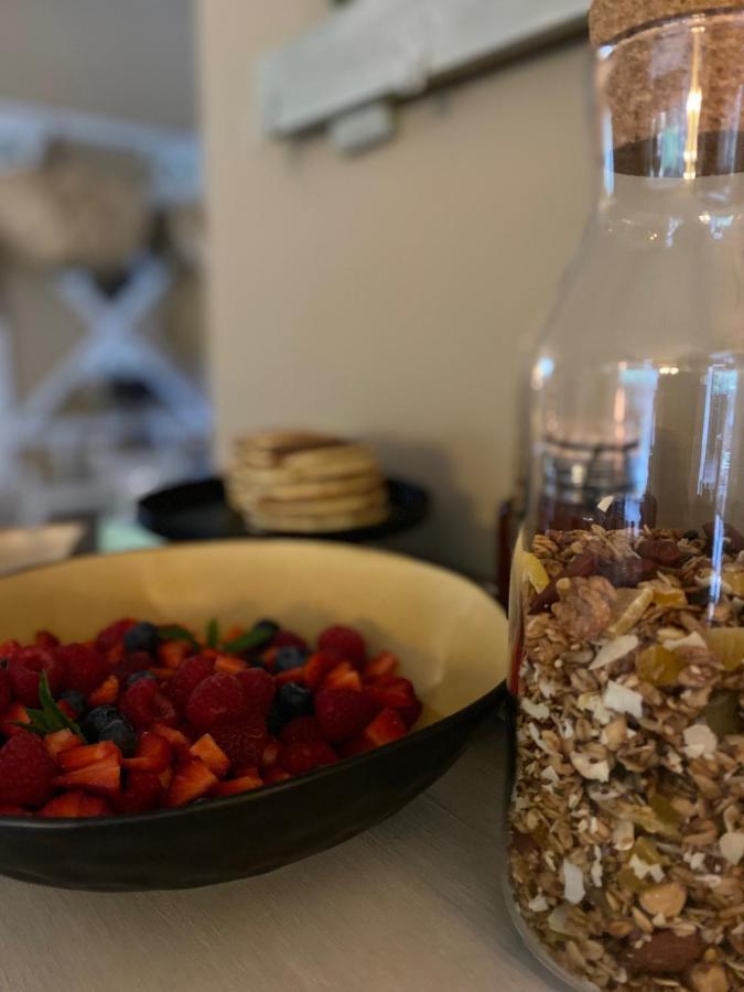 Bed and Breakfast L'Eveil En Provence Entrecasteaux Екстер'єр фото